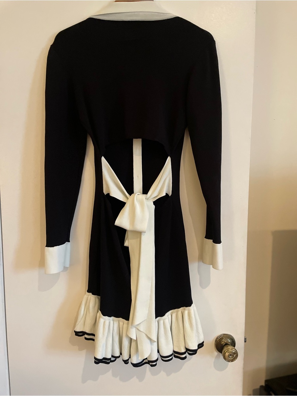 Meshki Black and Cream Long Sleeve Button-Front Ruffle Hem Dress - Picture 7 of 8